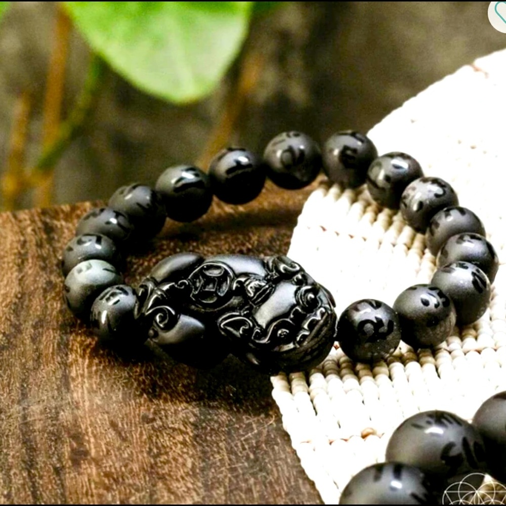 Women’s Conscious Item